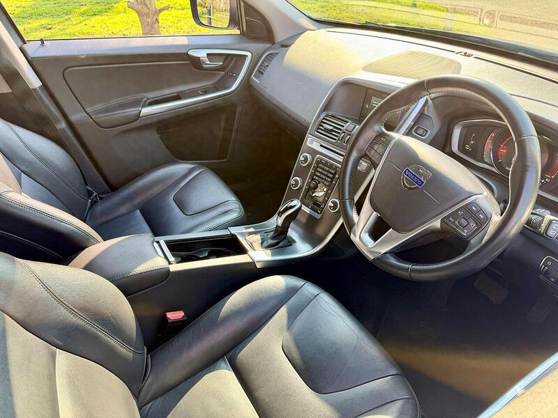 Used Volvo XC60 2015 for sale - 77953546: Photo 16