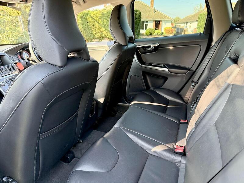 Used Volvo XC60 2015 for sale - 77953546: Photo 17