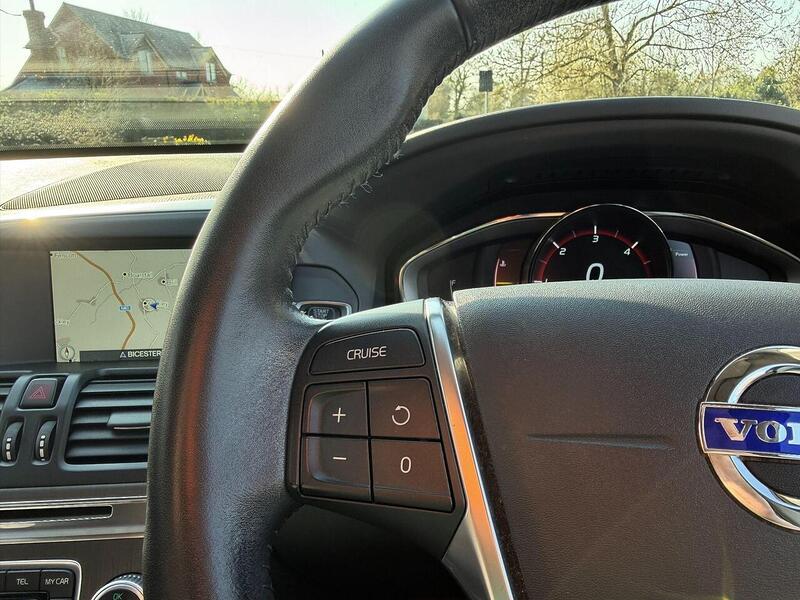 Used Volvo XC60 2015 for sale - 77953546: Photo 23