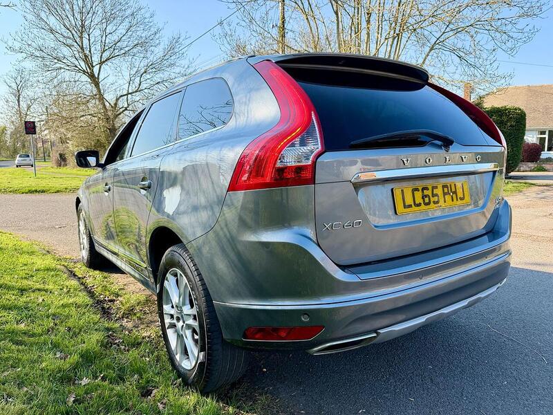 Used Volvo XC60 2015 for sale - 77953546: Photo 5