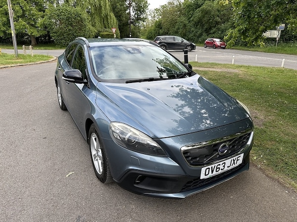Used Volvo V40 Cross Country 2025 for sale - 75118750: Photo 16