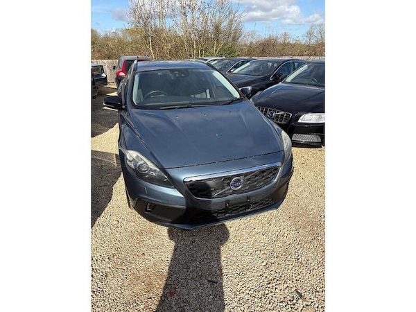 Used Volvo V40 Cross Country 2025 for sale - 75118750: Photo 26