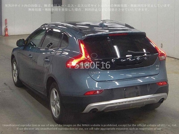 Used Volvo V40 Cross Country 2025 for sale - 75118750: Photo 29