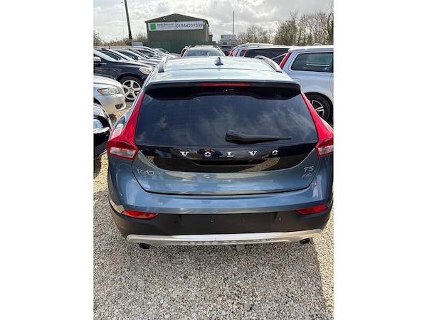 Used Volvo V40 Cross Country 2025 for sale - 75118750: Photo 7
