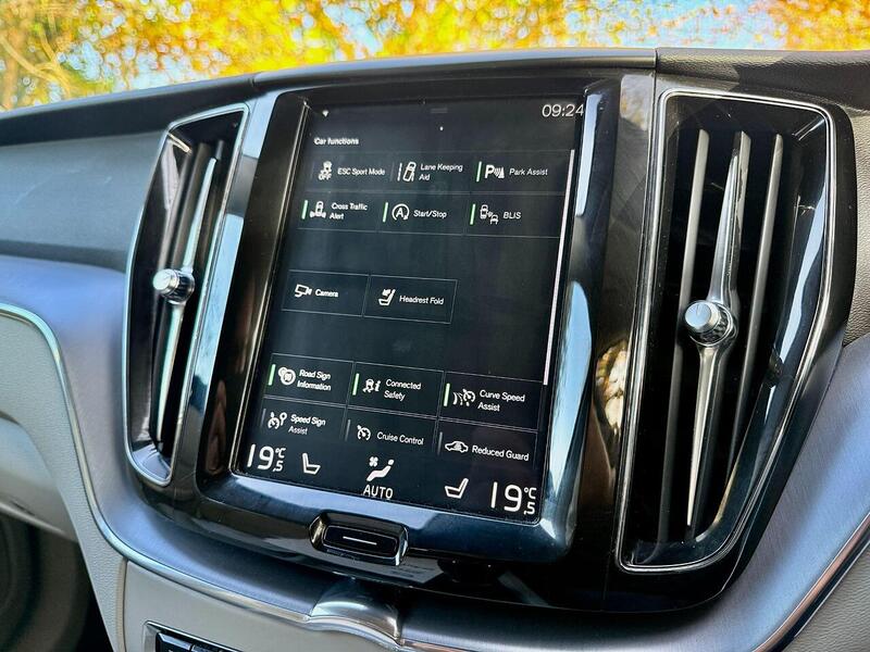 Used Volvo XC60 2020 for sale - 76383156: Photo 29