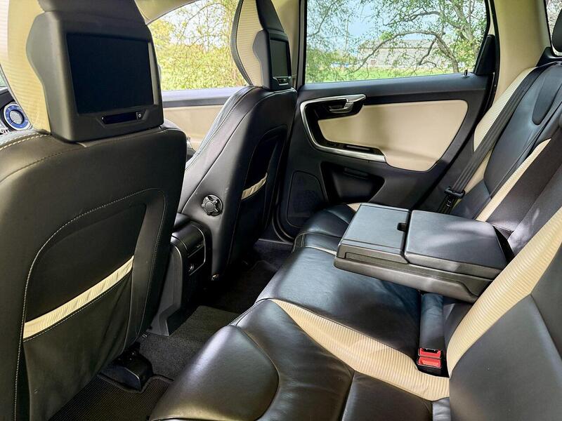 Used Volvo XC60 2025 for sale - 76778060: Photo 9