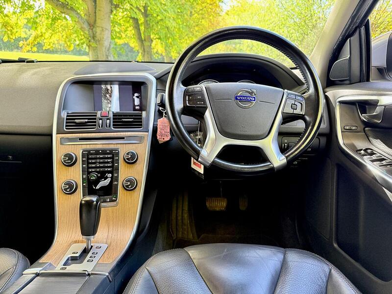 Used Volvo XC60 2024 for sale - 76386831: Photo 13