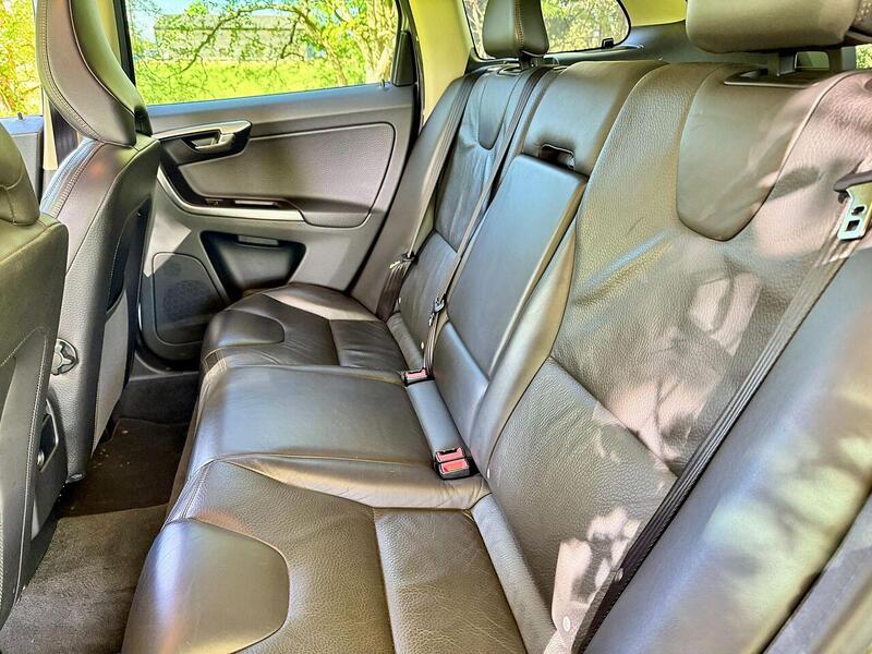 Used Volvo XC60 2024 for sale - 76386831: Photo 17