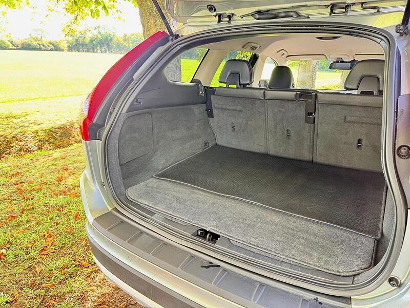 Used Volvo XC60 2024 for sale - 76386831: Photo 29