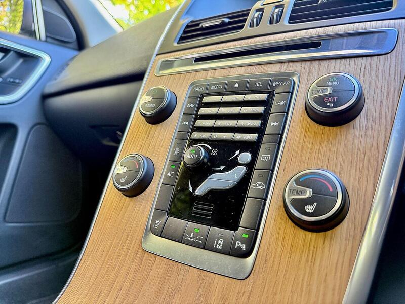 Used Volvo XC60 2024 for sale - 76386831: Photo 37