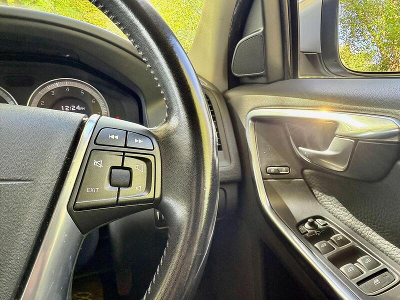 Used Volvo XC60 2024 for sale - 76386831: Photo 39