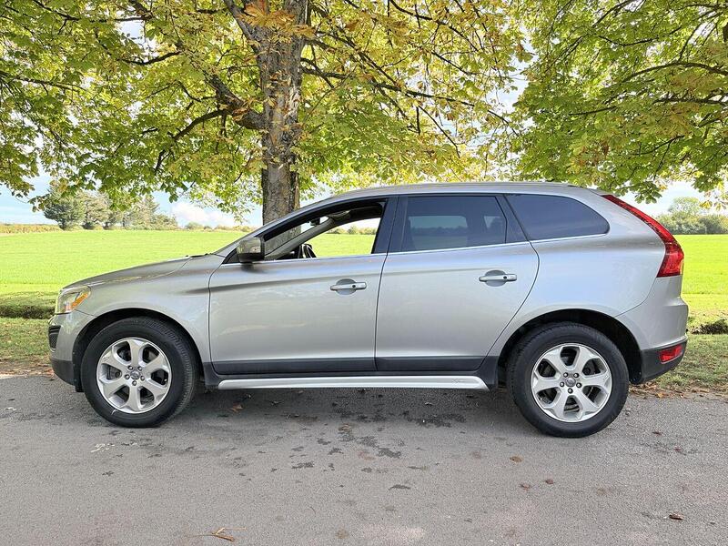 Used Volvo XC60 2024 for sale - 76386831: Photo 8