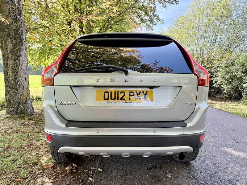 Used Volvo XC60 2024 for sale - 76386831: Photo 9