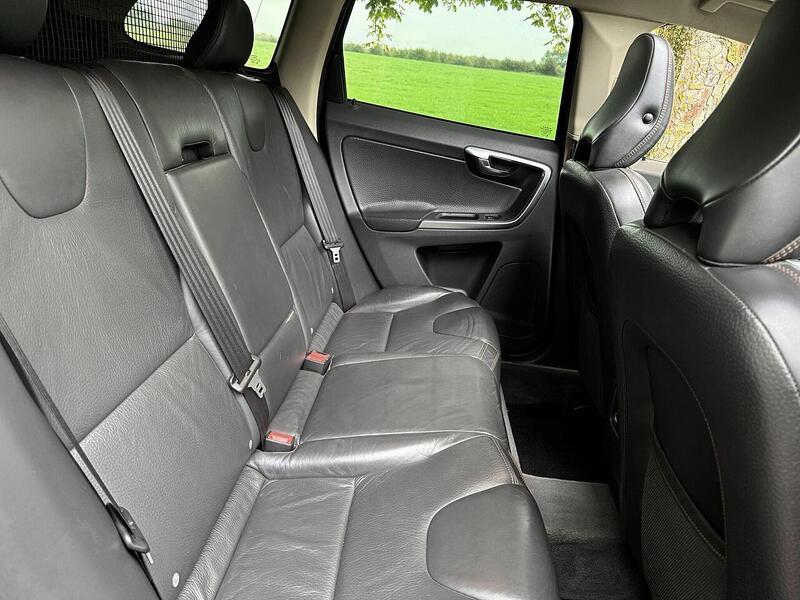 Used Volvo XC60 for sale - 76518480: Photo 18