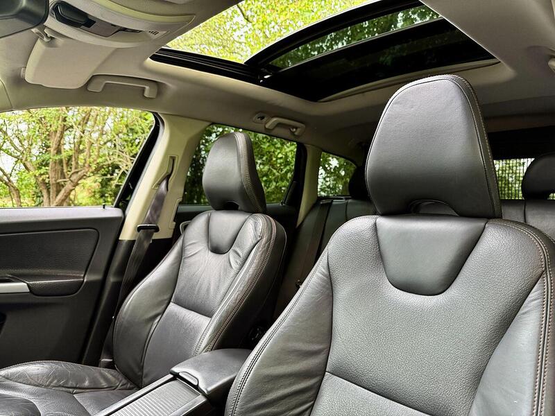 Used Volvo XC60 for sale - 76518480: Photo 37