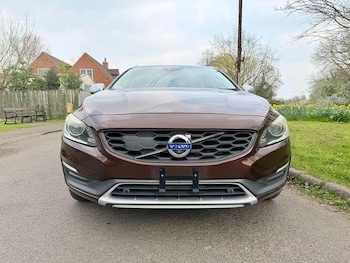 Used Volvo V60 Cross Country 2016 for sale - 78750003: Photo