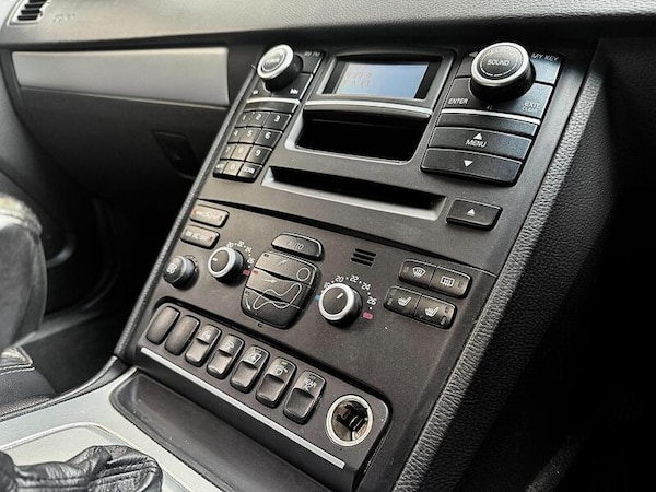 Used Volvo XC90 for sale - 76311199: Photo 16