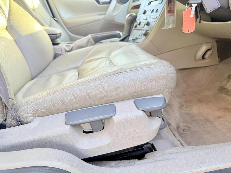 Used Volvo V70 2003 for sale - 76863521: Photo 22