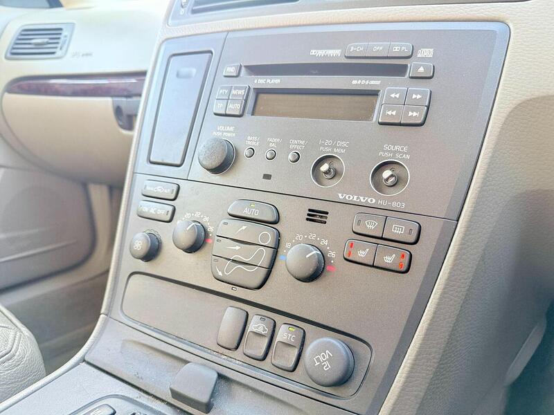 Used Volvo V70 2003 for sale - 76863521: Photo 26