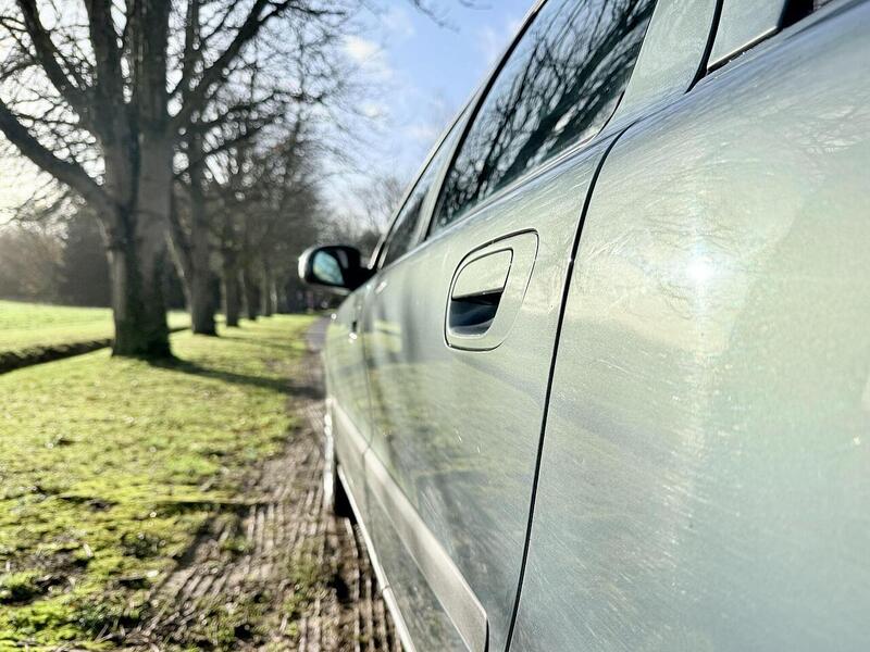 Used Volvo V70 2003 for sale - 76863521: Photo 32