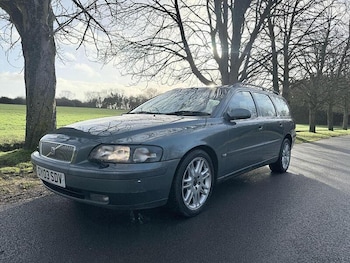 Used Volvo V70 2003 for sale - 76863521: Photo
