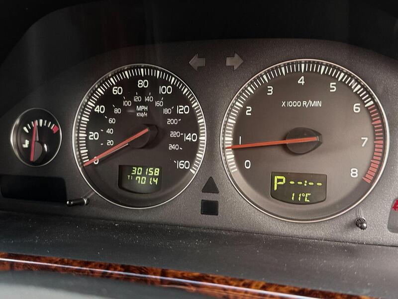 Used Volvo V70 for sale - 77365232: Photo 24