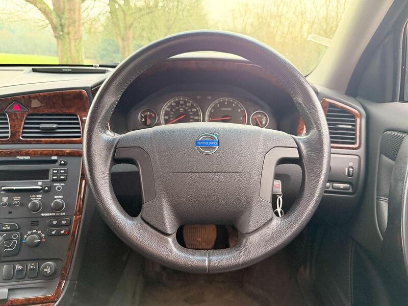 Used Volvo V70 for sale - 77365232: Photo 29