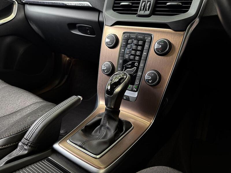 Used Volvo V40 for sale - 76148297: Photo 15