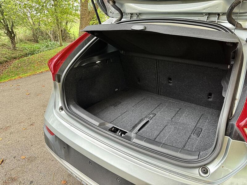 Used Volvo V40 for sale - 76148297: Photo 28