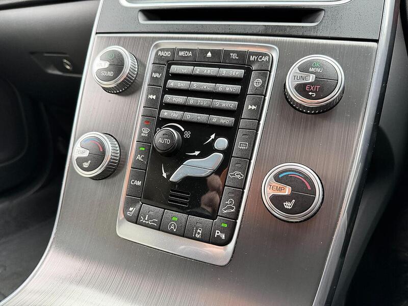 Used Volvo V60 Cross Country for sale - 77452631: Photo 20