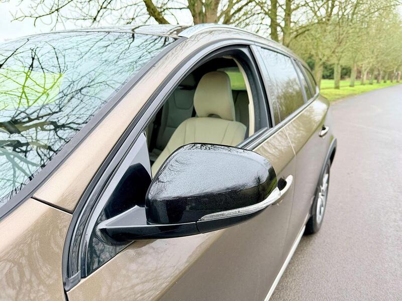 Used Volvo V60 Cross Country for sale - 77452631: Photo 29