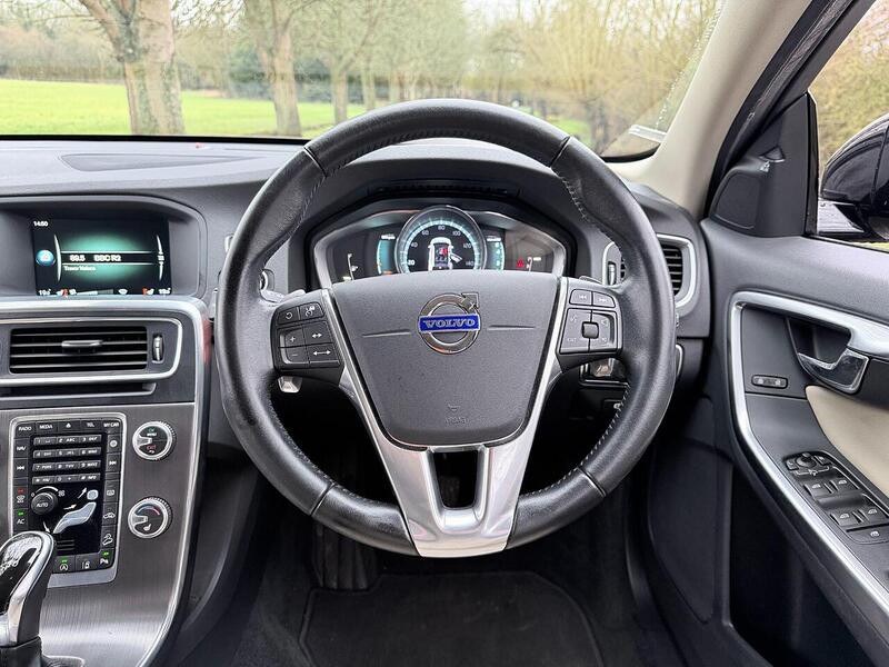 Used Volvo V60 Cross Country for sale - 77452631: Photo 33