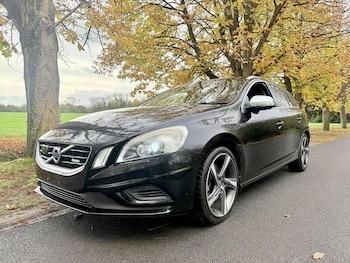 Used Volvo V60 2013 for sale - 79503158: Photo