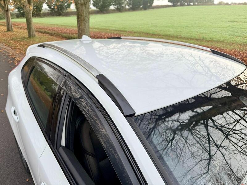 Used Volvo V40 Cross Country for sale - 76505639: Photo 37