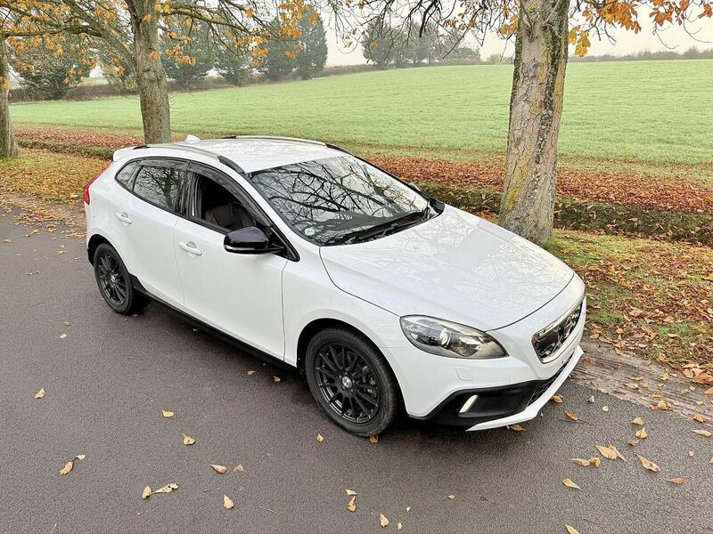 Used Volvo V40 Cross Country for sale - 76505639: Photo 6