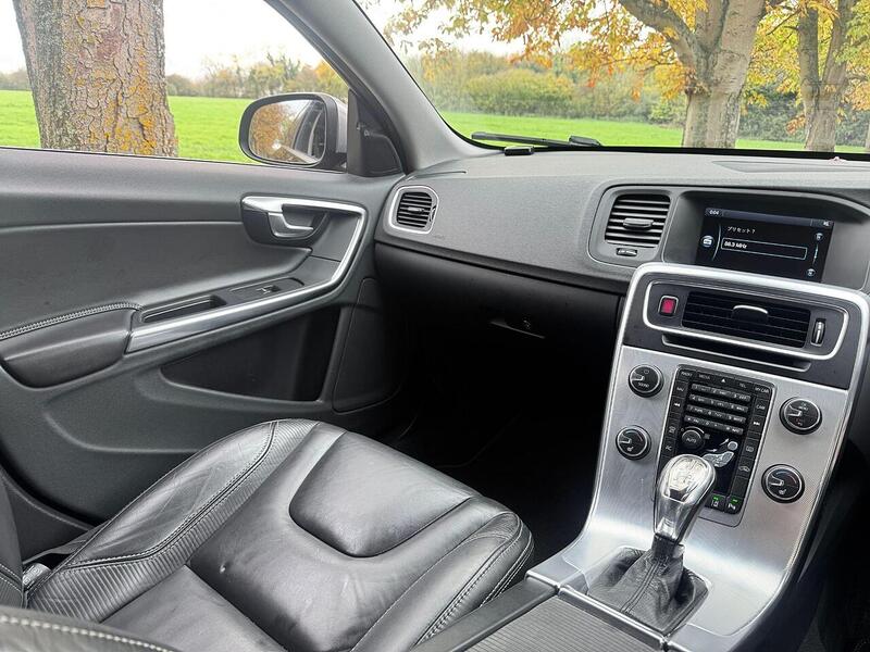 Used Volvo V60 for sale - 76863542: Photo 12