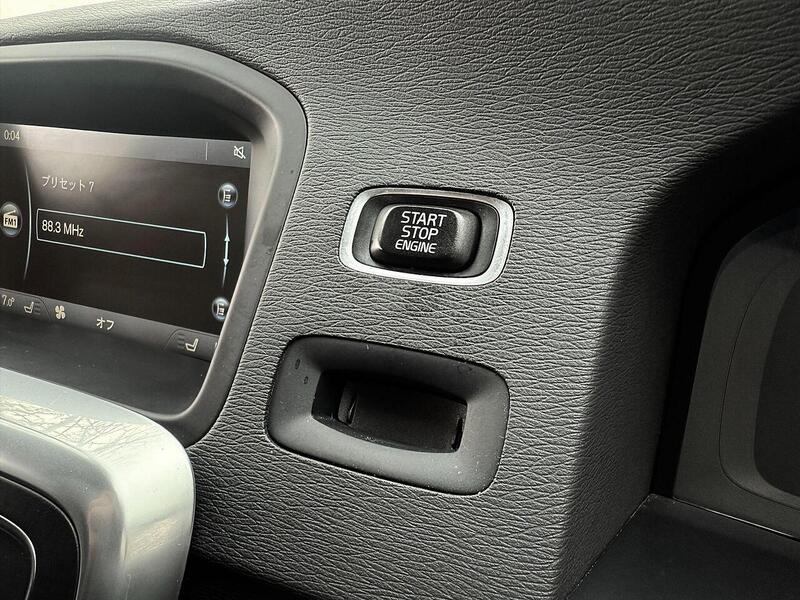 Used Volvo V60 for sale - 76863542: Photo 18