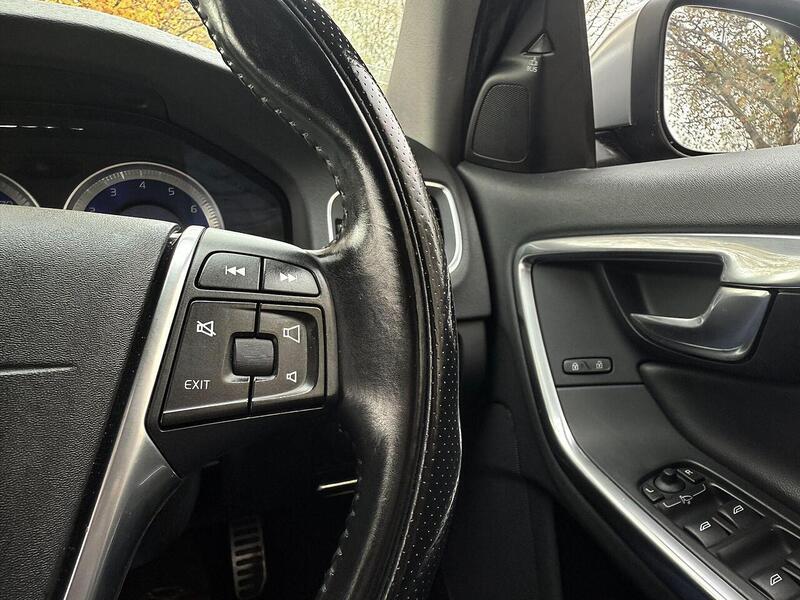 Used Volvo V60 for sale - 76863542: Photo 21