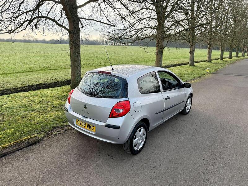 Used Renault Clio 2008 for sale - 77663428: Photo 11