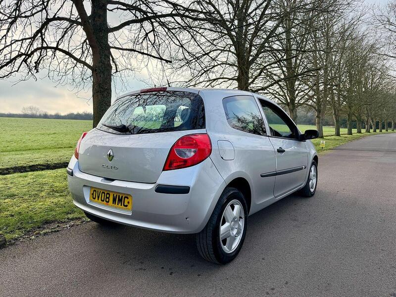 Used Renault Clio 2008 for sale - 77663428: Photo 13