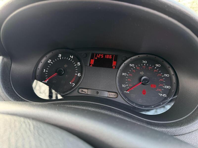 Used Renault Clio 2008 for sale - 77663428: Photo 21