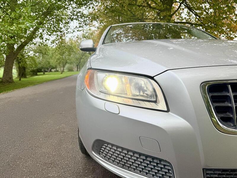 Used Volvo V70 for sale - 77821966: Photo 34