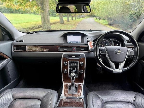 Used Volvo V70 for sale - 73386776: Photo 14