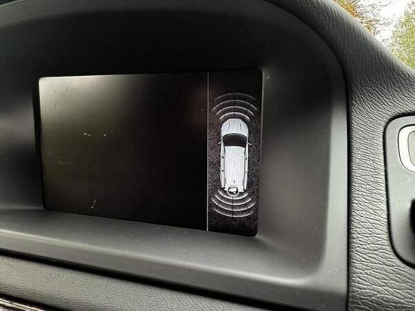 Used Volvo V70 for sale - 73386776: Photo 24