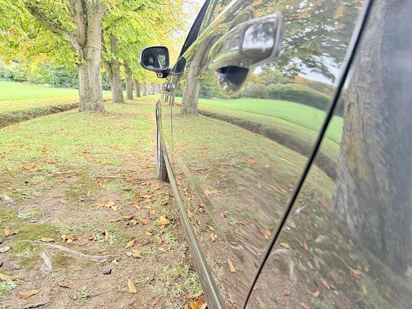 Used Volvo V70 for sale - 73386776: Photo 25