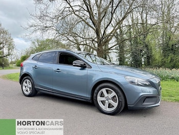 Used Volvo V40 Cross Country 2013 for sale - 78710732: Photo
