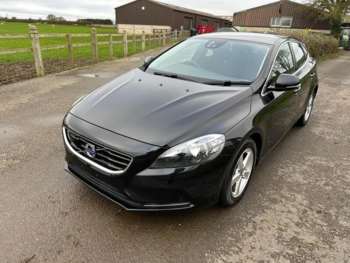 Used Volvo V40 2015 for sale - 73386771: Photo