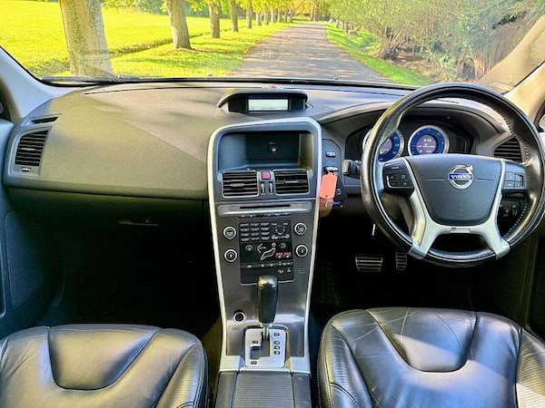 Used Volvo XC60 2011 for sale - 76171099: Photo 11