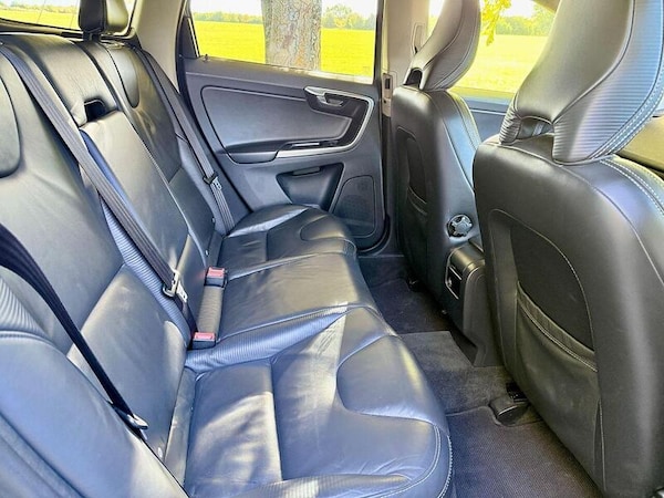 Used Volvo XC60 2011 for sale - 76171099: Photo 15