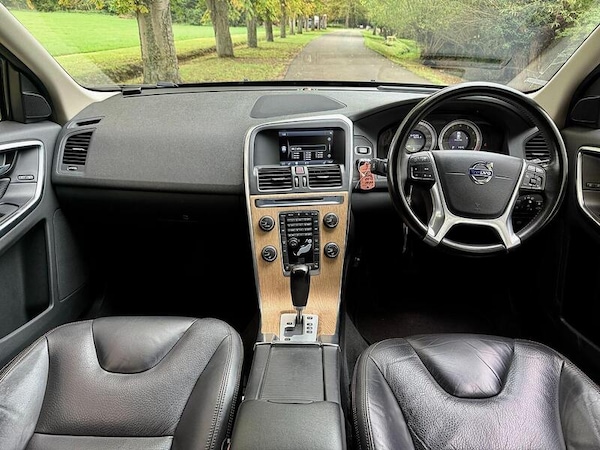 Used Volvo XC60 for sale - 73386768: Photo 11